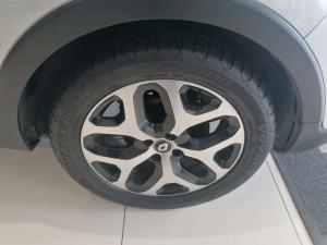 Renault Captur 900T Dynamique 5-Door - Image 10