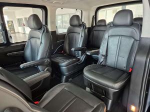 Hyundai Staria 2.2D Luxury automatic - Image 15