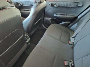 Hyundai Grand i10 1.0 FLUID/EXECUTIVE - Image 15