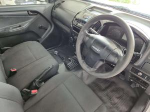 Isuzu D-MAX 250C Fleetside S/C - Image 10