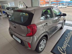 Kia Picanto 1.0 Street - Image 9