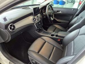 Mercedes-Benz GLA 200 automatic - Image 14