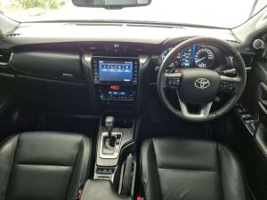 Toyota Fortuner 2.8GD-6 Raised Body automatic - Image 10