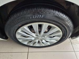 Toyota Starlet 1.4 Xi - Image 13