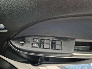 Toyota Starlet 1.4 Xi - Image 20