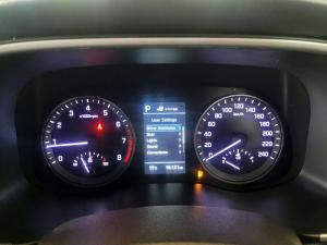 Hyundai Tucson 2.0 Elite automatic - Image 14