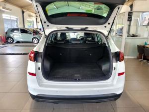 Hyundai Tucson 2.0 Elite automatic - Image 5