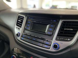 Hyundai Tucson 2.0 Elite automatic - Image 19