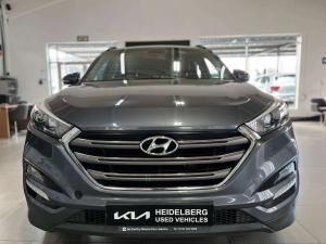 Hyundai Tucson 2.0 Elite automatic - Image 2