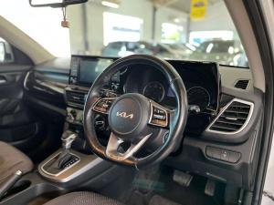 Kia Seltos 1.5D EX automatic - Image 8
