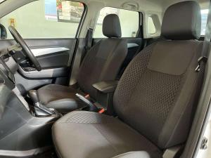 Toyota Urban Cruiser 1.5XR automatic - Image 11