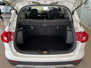 Toyota Urban Cruiser 1.5XR automatic - Image 5