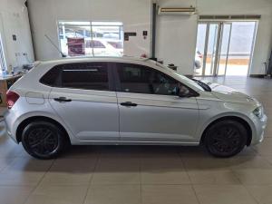 Volkswagen Polo 1.0 TSI Trendline - Image 5