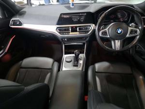 BMW 318i M Mzansi Edition automatic - Image 9