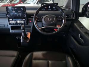Hyundai Staria 2.2D Executive automatic - Image 15
