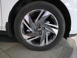 Hyundai i20 1.2 Fluid - Image 11