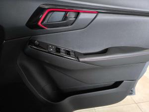 Isuzu D-MAX 1.9 Ddi HR X-RIDER automatic D/C - Image 16