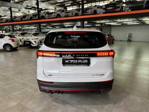 Jetour X70 Plus 1.5T Momentum - Image 9