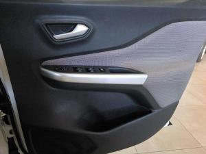 Nissan Magnite 1.0 Acenta - Image 17