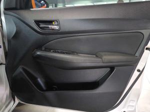 Suzuki Swift 1.2 GL AMT - Image 13