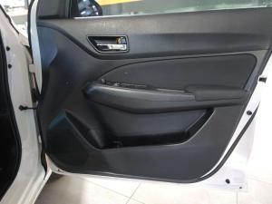 Suzuki Swift 1.2 GL AMT - Image 13