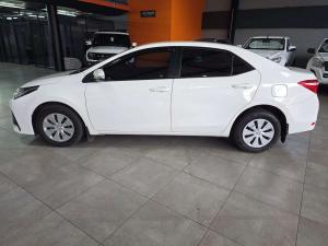 Toyota Corolla Quest Plus 1.8 CVT - Image 5