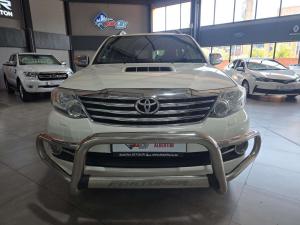Toyota Fortuner 3.0D-4D Raised Body automatic - Image 2