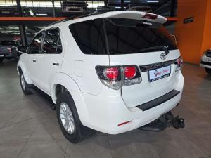 Toyota Fortuner 3.0D-4D Raised Body automatic - Image 8