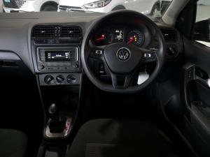 Volkswagen Polo Vivo 1.6 Comfortline TIP - Image 11