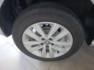 Volkswagen Polo Vivo 1.6 Comfortline TIP - Image 13
