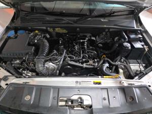 Volkswagen Amarok 2.0 Bitdi Highline 132KW automatic D/C - Image 19