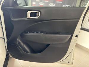 Hyundai Venue 1.0 Tgdi Motion - Image 20