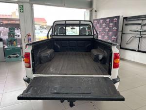 Mahindra PIK UP 2.2 Mhawk S4 4X4S/C - Image 5