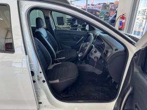 Renault Sandero 900T Stepway Expression - Image 11