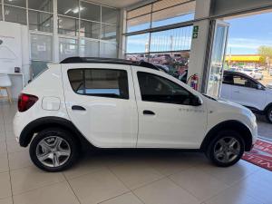 Renault Sandero 900T Stepway Expression - Image 6