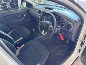 Renault Sandero 900T Stepway Expression - Image 8