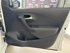 Volkswagen Polo Vivo 1.6 Comfortline TIP - Image 20