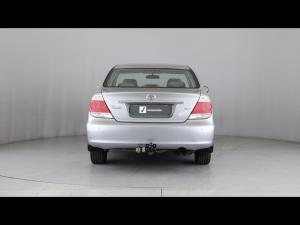 Toyota Camry 2.4 GLi - Image 5