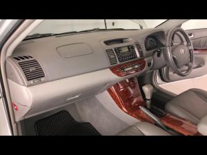 Toyota Camry 2.4 GLi - Image 7