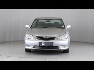 Toyota Camry 2.4 GLi - Image 4