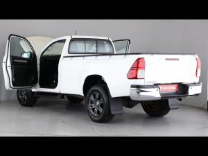 Toyota Hilux 2.4GD-6 single cab Raider manual - Image 25