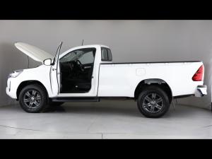Toyota Hilux 2.4GD-6 single cab Raider manual - Image 26