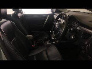 Toyota Corolla 1.8 Prestige - Image 10