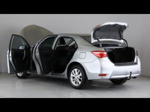 Toyota Corolla 1.8 Prestige - Image 25