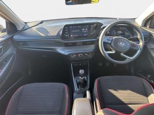 Hyundai i20 1.2 Fluid - Image 9