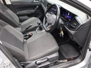 Volkswagen Polo hatch 1.0TSI Life manual - Image 9