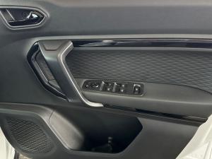 Renault Kiger 1.0 Turbo Intens manual - Image 12