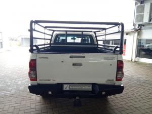 Toyota Hilux 3.0D-4D Xtra cab 4x4 Raider Legend 45 - Image 5