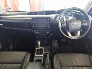 Toyota Hilux 2.8GD-6 double cab 4x4 Raider auto - Image 6