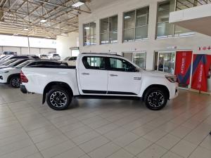Toyota Hilux 2.8GD-6 double cab 4x4 Legend 50 - Image 3